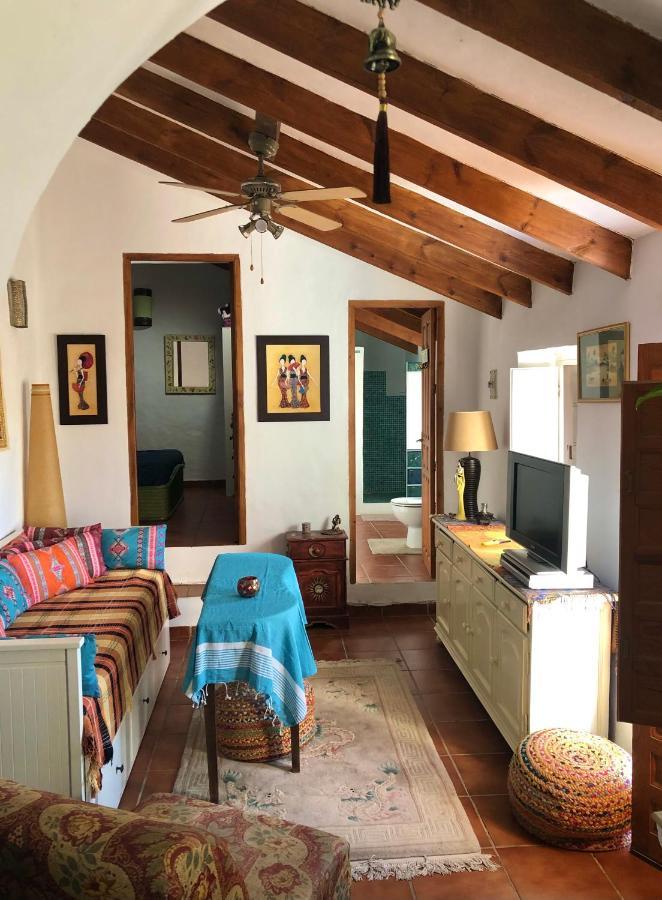 Casa Ganesha Villa Comares Bagian luar foto