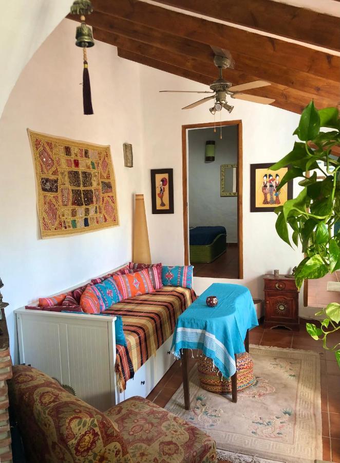 Casa Ganesha Villa Comares Bagian luar foto
